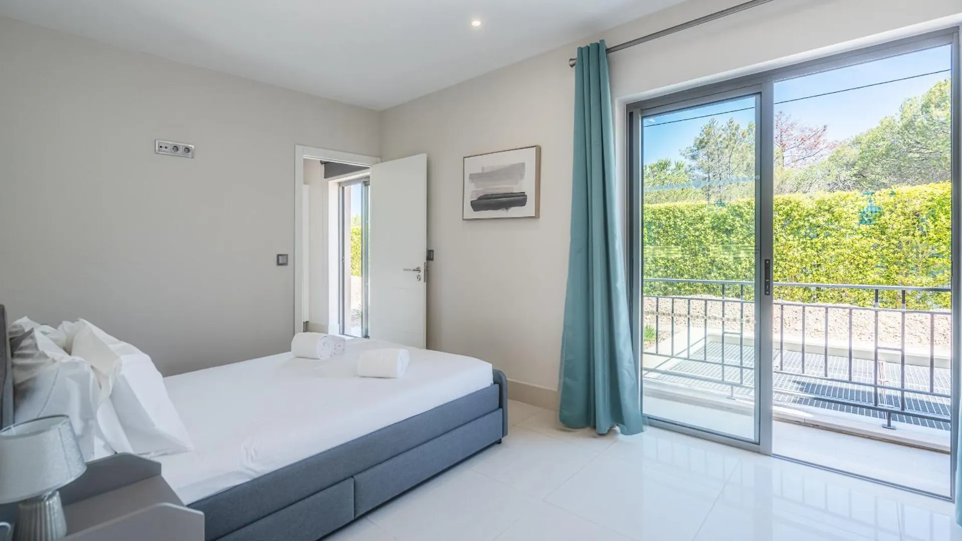 Vilamoura Pine Hills With Pool By Homing 0*,
